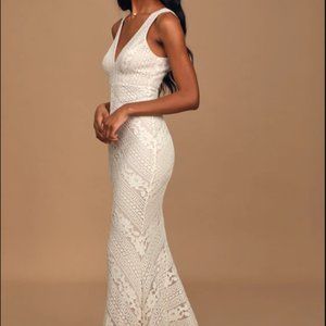 SOLD NWT Lulu's Alianna Mermaid Lace Wedding Dress
